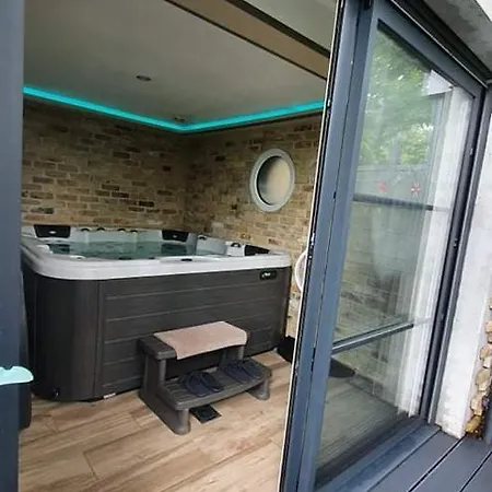 Bulles D'un Soir 4* Ruminghem